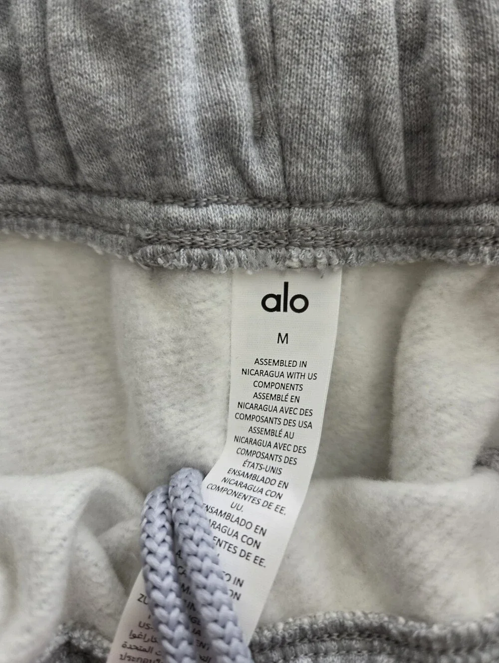 Alo Yoga NWOT Accolade Jogger in Athletic Heather Gray sz MEDIUM